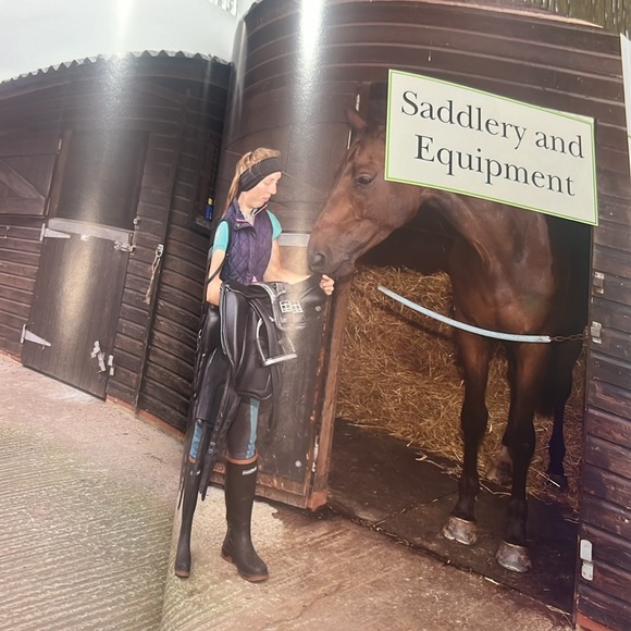 The complete book of horses, hardback (521 pages) - Picture 11 of 15